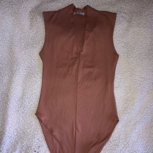 Zara bodysuit ‼️‼️‼️‼️‼️